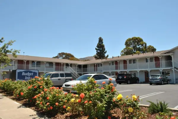 Budget Inn 5